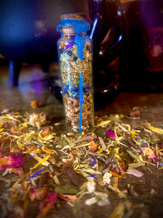 Black Hen’s Featherdown – Stress Relief Spell Jar for Calm, Balance, and Emotional Ease