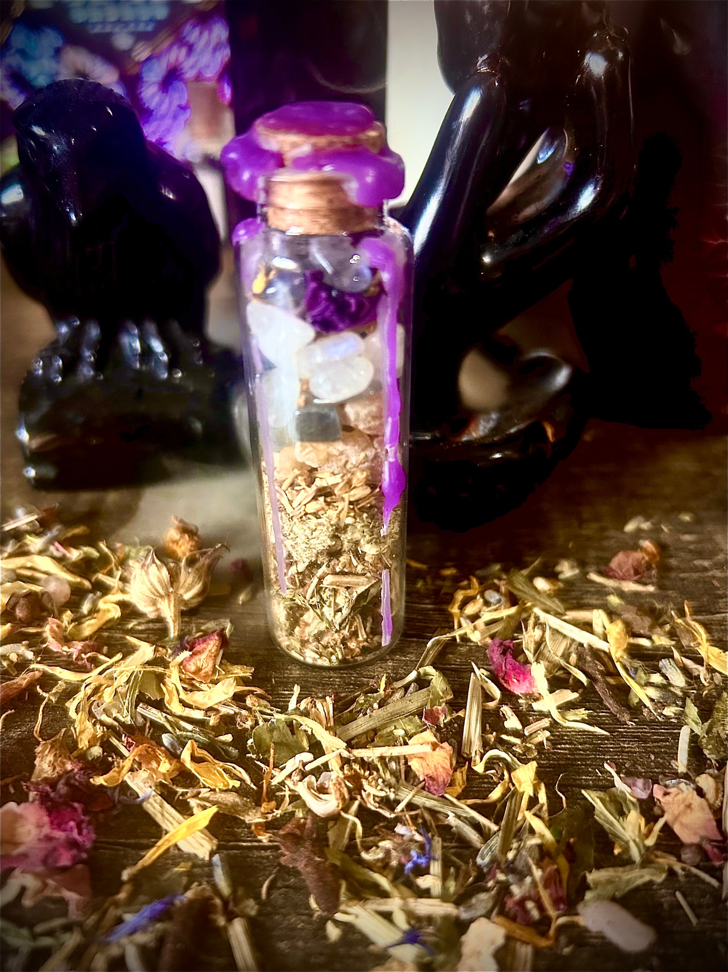 Black Hen’s Sightward – Psychic Protection Spell Jar for Intuition, Clarity, and Energy Shielding