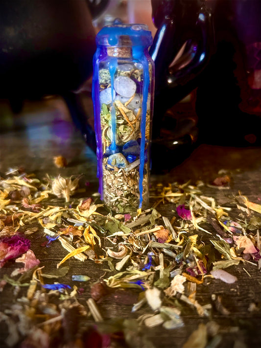 Black Hen’s Driftveil – Dreamwork Spell Jar for Intuition, Insight, and Spiritual Exploration