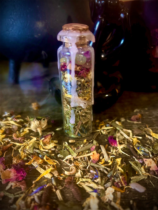 Black Hen’s Heartroot – Self-Love Spell Jar for Confidence, Healing, and Emotional Balance