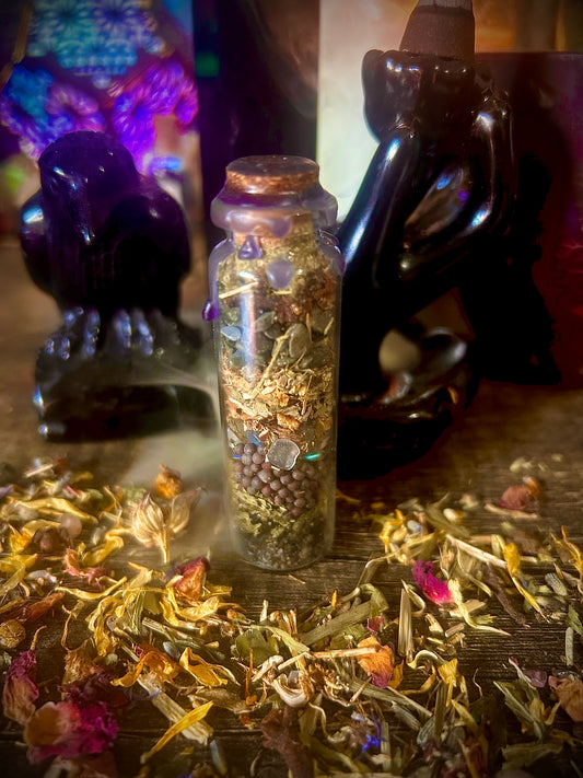 Black Hen’s Oathfire – Justice & Protection Spell Jar for Strength, Courage, and Energetic Defense